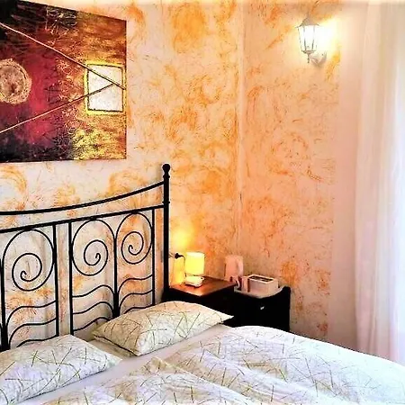 فندق مبيت وإفطار Agnese باديسي